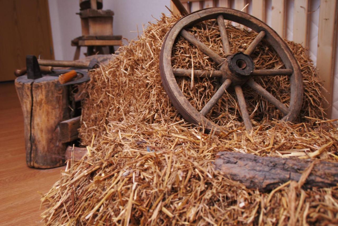 Traditions-Gasthaus Bayrischer Hof Leutkirch im Allgau Luaran gambar