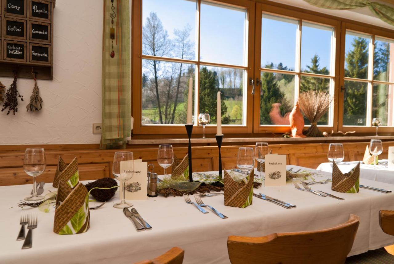 Traditions-Gasthaus Bayrischer Hof Leutkirch im Allgau Luaran gambar